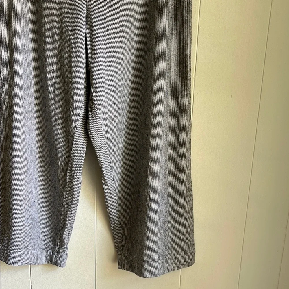 Chico's Black and White Wide Leg Linen Blend Coastal Lagen Look Pants Sz 12 or L